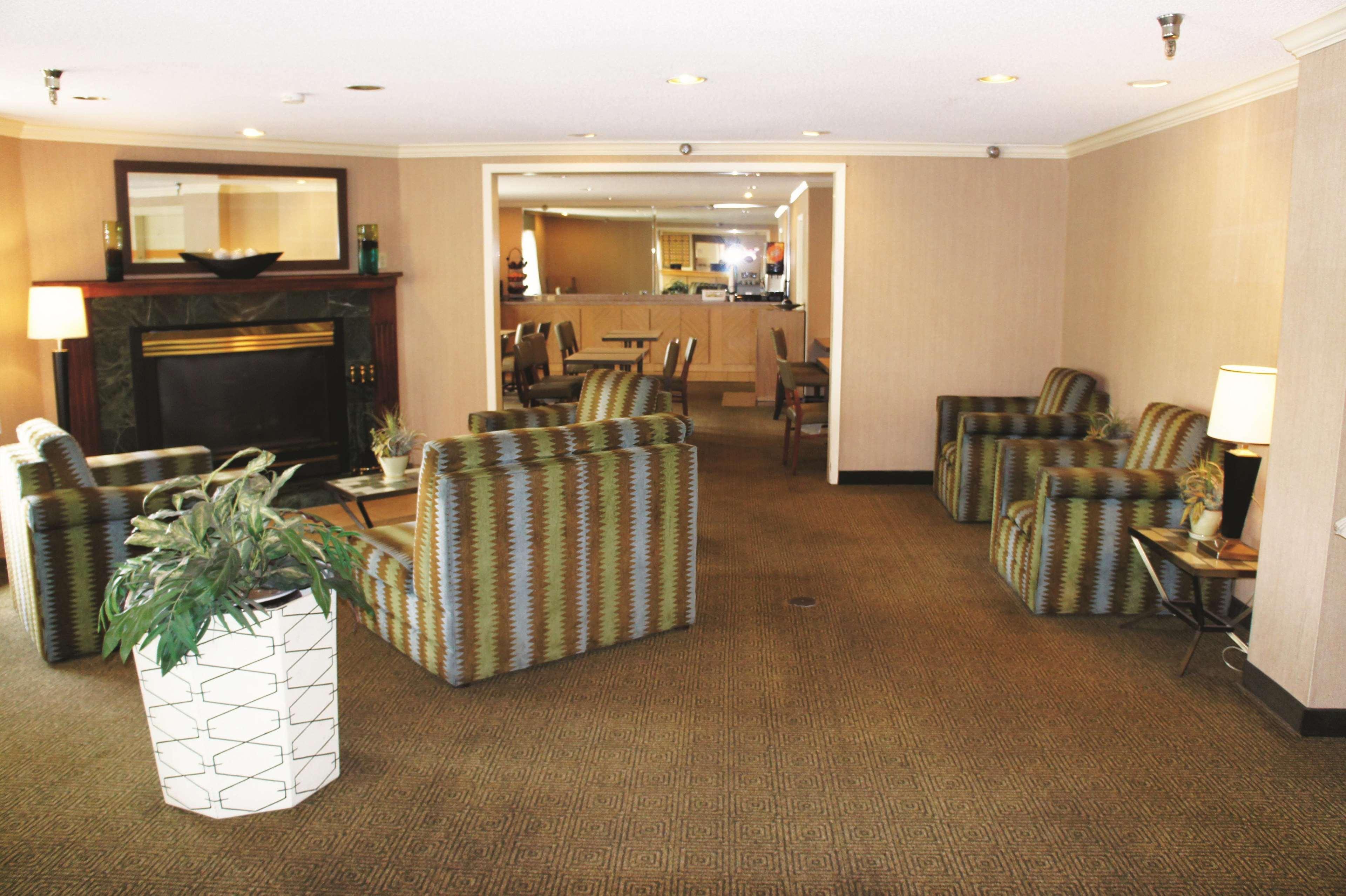 La Quinta Inn By Wyndham Kansas City North North Kansas City Kültér fotó
